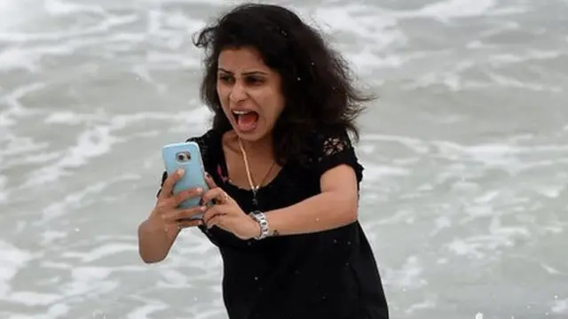 సెల్ఫీ సెన్సేషన్