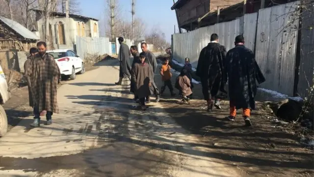 શોપિયાંમાં સ્થિત ઝુબૈરનું ગામ