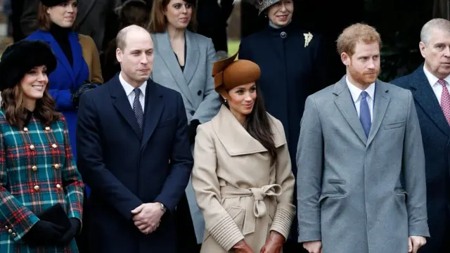 Kate, Pangerah William, Meghan, Pangeran Harry dan Pangeran Andrew.