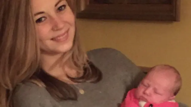 Клара Доллан з дочкою Амелією