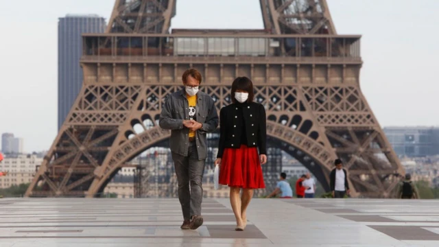 การปล่อยก๊าซคาร์บอนไดออกไซด์ในกรุงปารีสลดลงอย่างฮวบฮาบตั้งแต่บังคับใข้มาตรการปิดเมือง