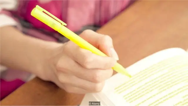 પ્રતીકાત્મક તસવીર