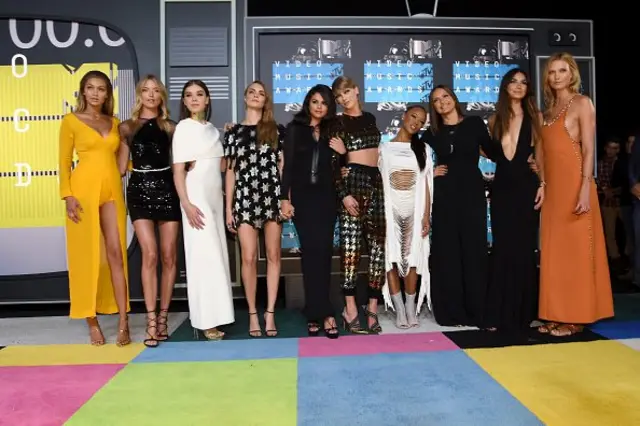 Taylor Swift dan squad