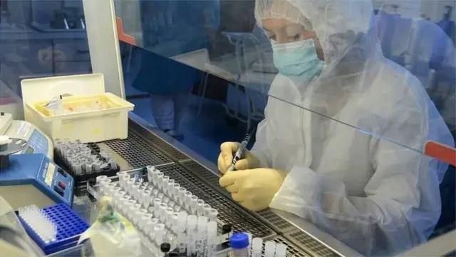 कोव्हिड योद्धे