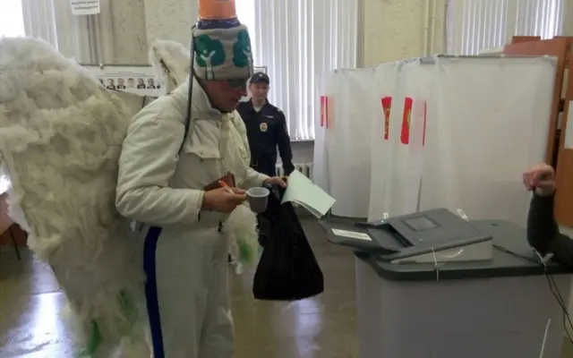 Избиратель с крыльями