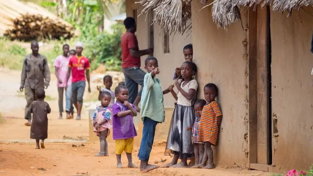 Watoto kijini Pemba, Zanzibar