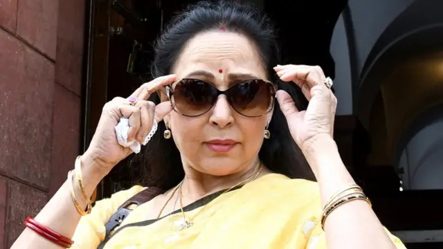 हेमा मालिनी