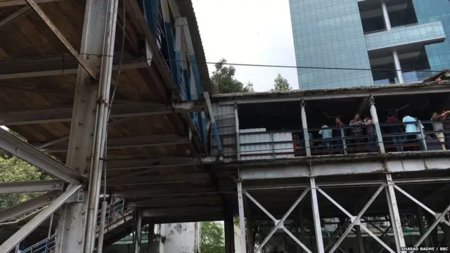 Mumbai local station