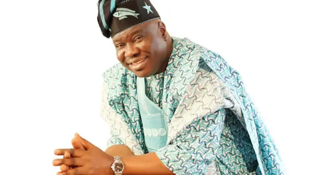 Aworan olori ile asofin ana nipinlẹ Eko