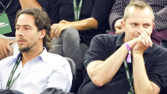 Nacho Palau (izquierda) y Miguel Bosé.
