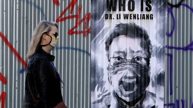 捷克首都布拉格街頭的李文亮醫生像。