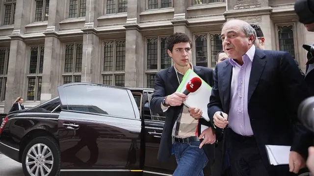 بوريس بيروزوفسكي أمام المحكمة العليا