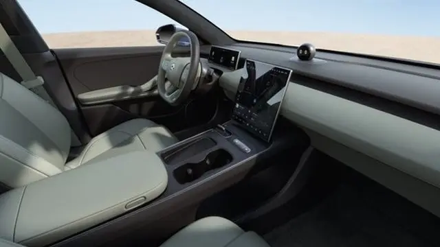 بخشهای زیادی از داخل نیو ET5 با مواد بازیافتی ساخته شده است