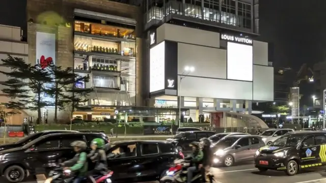 ย่านจับจ่ายใช้สอยในอินโดนีเซีย