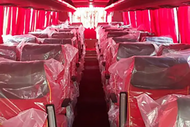 కోవిడ్ సౌకర్యాల పేరుతో ట్రావెల్ సర్వీసులు అదనంగా వసూలు చేస్తున్నాయి.