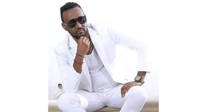 ድምጻዊ ተኽለ ነጋሲ