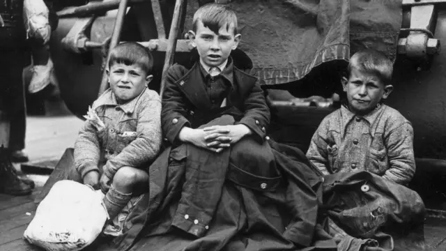 Niños durante la Guerra Civil Española