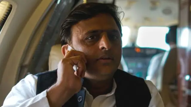 अखिलेश यादव