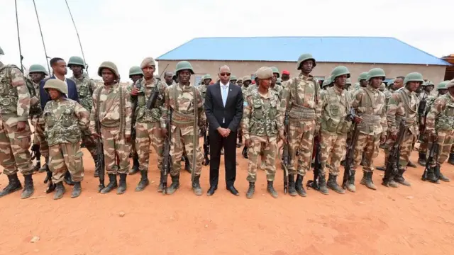 Ra'iisul Wasaare Kheyre oo booqday mid ka mid ah xeryaha ciidamada Danab, 5 September 2019