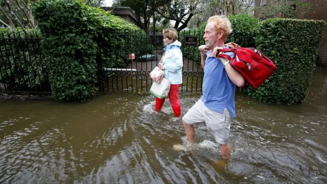 Затопленная улица