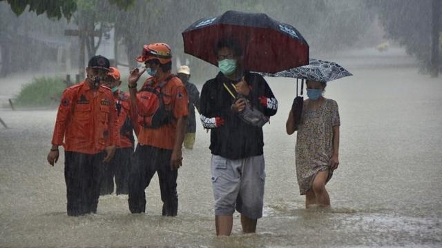 Banjir Dan Bencana Beruntun Di Tengah Cuaca Ekstrem, 'Menurut ...