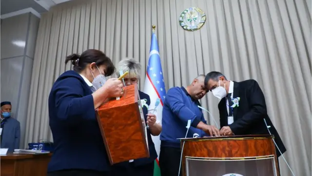 Президент сайлови