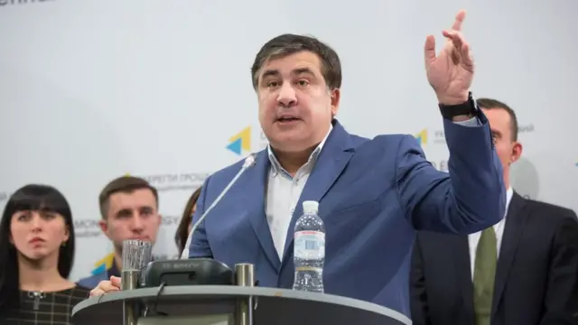 Саакашвілі - ще один чиновник, який звинуватив політичне керівництво у масштабних зловживаннях