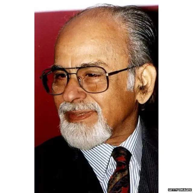 भारताचे माजी पंतप्रधान इंद्रकुमार गुजराल