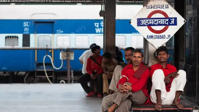 અમદાવાદના રેલવે સ્ટેશનની તસવીર