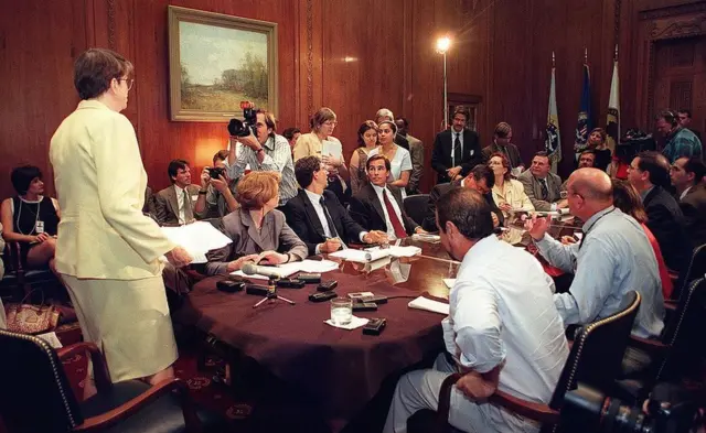 Джэнет Рено в 1993 году