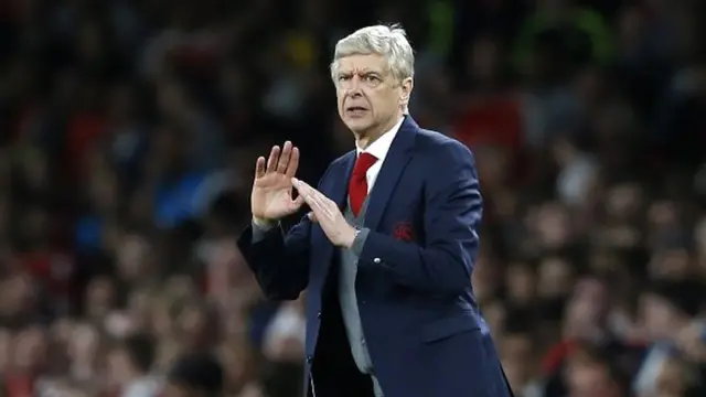 Arsène Wenger est l'entraineur européen qui a le plus duré en poste.