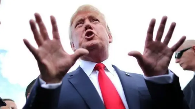 डोनल्ड ट्रंप