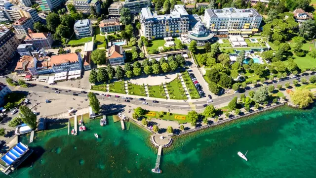 У университетской Лозанны - свои преимущества: город студенческий, динамичный, здесь мало промышленности