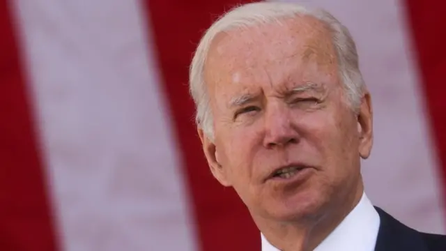Uy tín của ông Biden trong lòng dân đang suy giảm thông qua khảo sát.