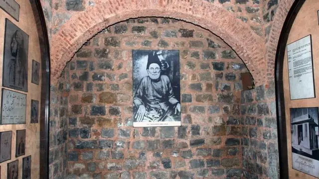 اسد اللہ خان غالب