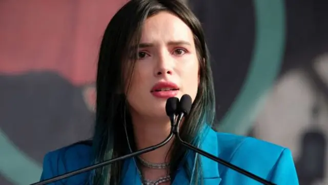 بيلا ثورن باعت صوراً مقابل 200 دولار للصورة الواحدة على أنها صور عارية