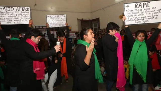 महिलाओं के ख़िलाफ़ अपराध