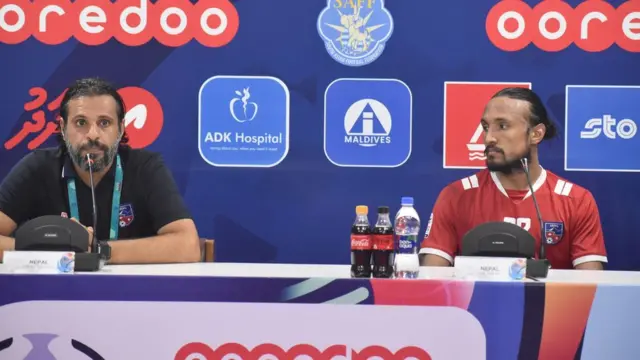 प्रशिक्षक र खेलाडी रोहित चन्द