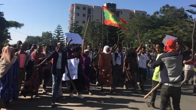 ኣዳማ