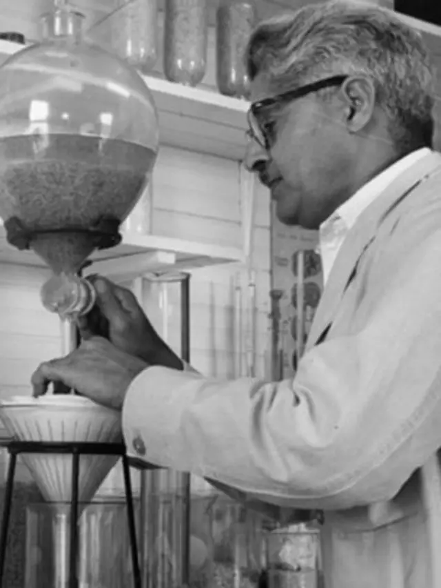 عطااللہ اوزئی۔درانی،