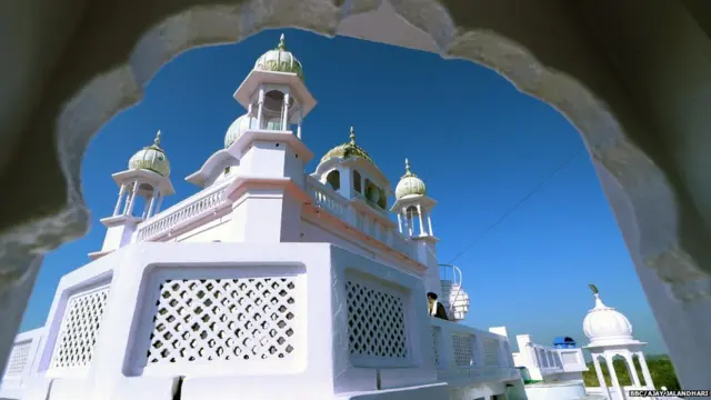 ਗੁਰਦੁਆਰਾ ਪਰਿਵਾਰ ਵਿਛੋੜਾ