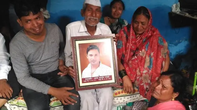 આનંદનો પરિવાર