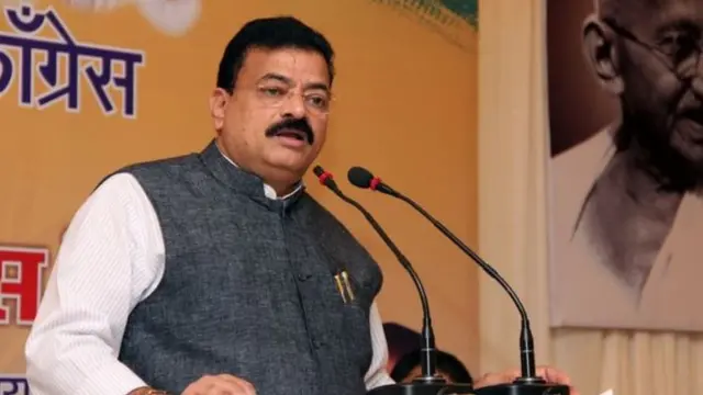 भास्कर जाधव