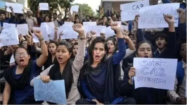 నిరసనలు