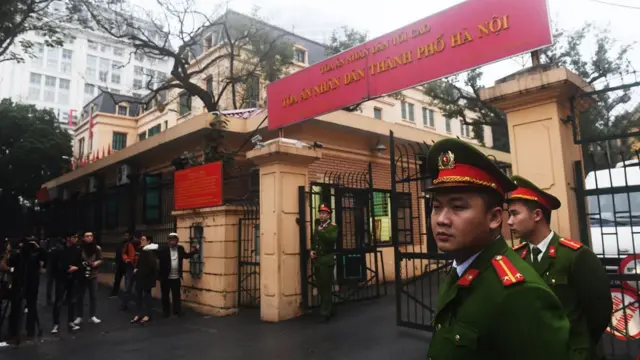 Tòa án Việt Nam