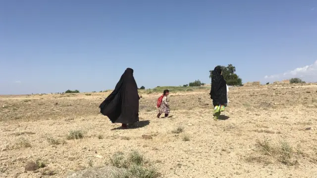 زنان در گورگوری