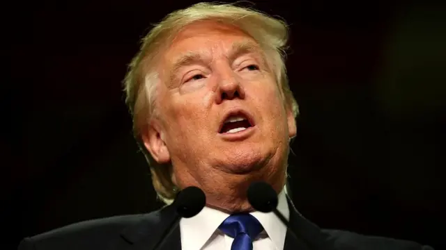 Кандидат в президенты США Дональд Трамп говорит, что спит примерно по шесть часов в сутки