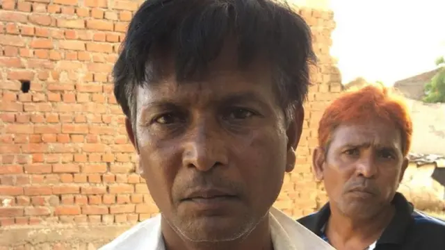 પિતા દિનેશભાઈ પરમારની તસવીર