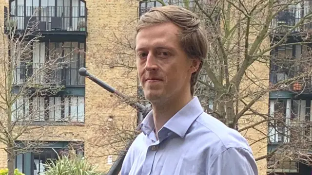 ब्रिटिश इञ्जिनियर एलेक्सन्ड्र जेम्स फिलिप्स समेत यस्ता सामग्रीका डिजाइनबारेको जानकारी एकआपसमा बाँडिनुपर्ने ठान्छन्