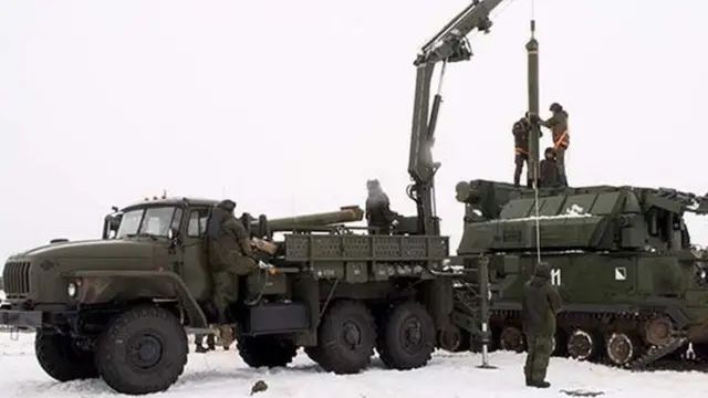 Anti-aircraft gunners of the Southern Military District destroyed small-sized maneuvering targets of a mock enemy from the armament of the Tor-M2U air defense system